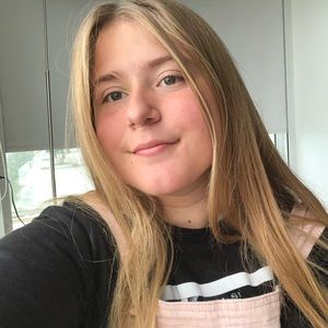 Meet your Posher, Jenny